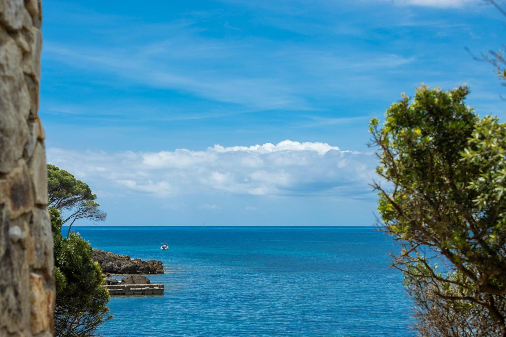 Camping Village Le Calanchiole Capoliveri  Εξωτερικό φωτογραφία